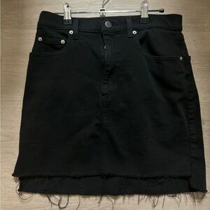 Aritzia denim skirt